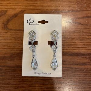 NWT - silver dangly clip on earrings, formalwear